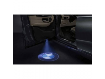 Светодиодные планки в двери BMW Logo LED Door Light Projector от BMW Светодиодные планки в двери BMW Logo LED Door Light Projector